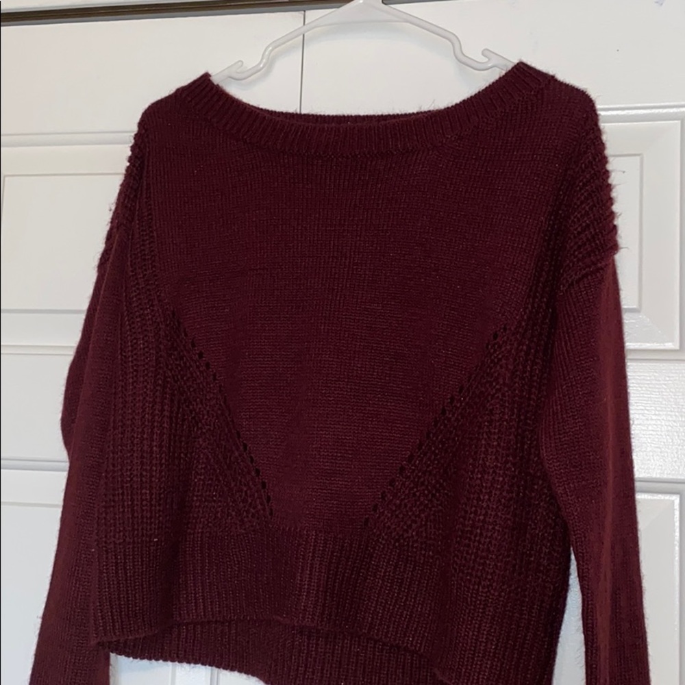 maroon Aeropostale sweater
